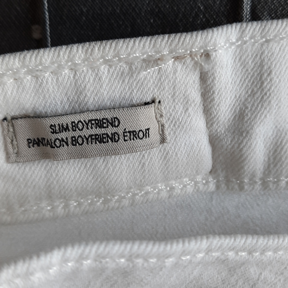 Calvin Klein White Jeans Sz 29 Slim Boyfriend Midrise Straight Leg Distressed - Picture 4 of 16
